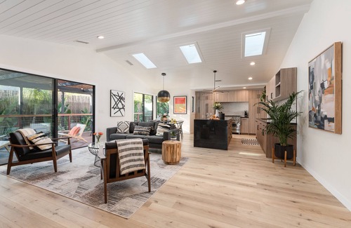 The Mesa Casa | Tropical Beach Paradise w/ Spa ● Steps to Ocean Bluff and Sand ● Pet Friendly
