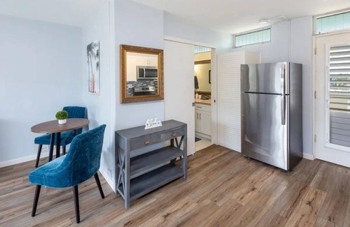 Makaha Apartamento | Tropical Beach Vacation Home