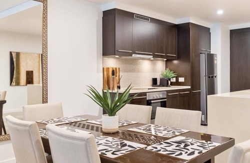 Port Douglas Complejo | Two Bedroom Swimout in Tropical Resort