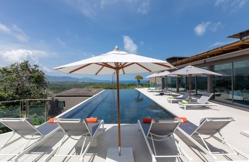 Choeng Thale Villa | Tropical Castle 18 suites - Playa Layan