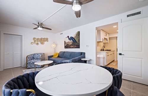 Indian Rocks Beach Cabaña | Tropical Coquina Cove #6