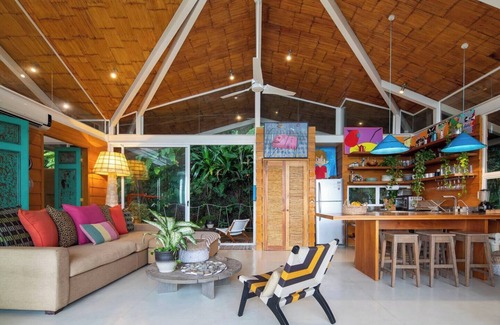 Playa Santa Teresa Apartamento | Nido del Mar - Art-Filled Beach house
