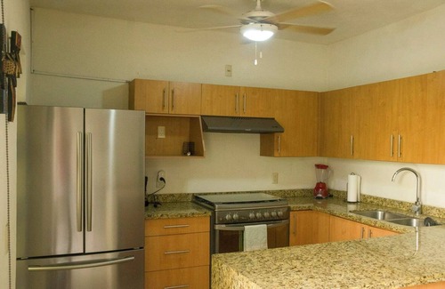 Flamingos Casa | Tropical Getaway in Flamingos near Beach