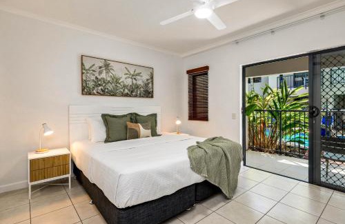 Trinity Beach Apartamento | Tropical Haven - Blue Lagoon Resort