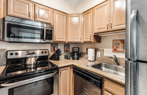 Honokowai Condominio | Tropical haven, close to beaches and shopping