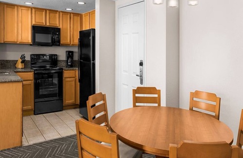 Survey Creek Complejo | Tropical Haven In Pompano Beach-Wyndham Palm-Aire - 2 Bedroom