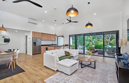 Kuranda Casa | Tropical Kuranda Modern Retreat