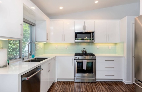 Indio Casa | Tropical Oasis at Indian Palms w/Pool/Spa, Mountain View, Close to Music Festivals, in Golf Resort
