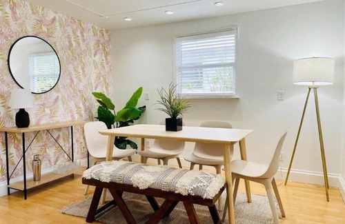 Wilton Manors Casa | Tropical Oasis House Private Pool Family Yard