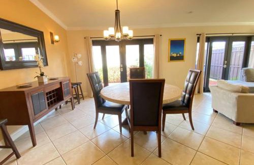 Sunset Casa | Tropical Oasis home w Community Pool great area