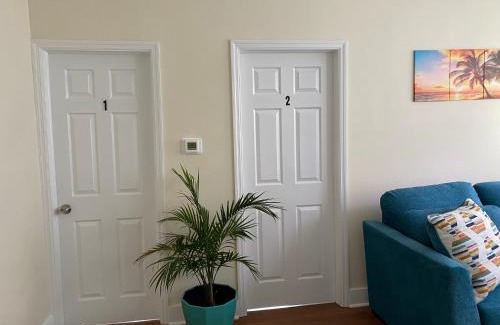 Irvington Casa | Tropical Oasis - Room 1