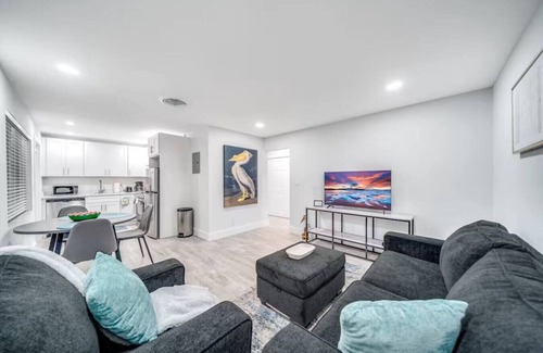 Coral Ridge Apartamento | Tropical Paradise + POOL & PATIO