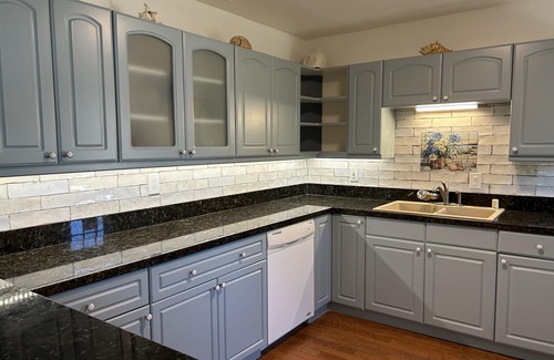 Imperial Beach Casa | Darling Cape Cod Style Beach Cottage - Capacidad 6 (3 camas)