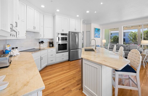 Captiva Casa | Tropical Paradise on Captiva – Stunning 7-Bedroom Home Just Steps from the Beach