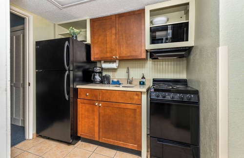 Myrtle Beach Condominio | Tropical Paradise Oceanfront Suite Stunning 6th-Floor Retreat