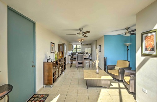 Mediania Baja Condominio | 3BR Loiza Penthouse Condo w / vistas tropicales!
