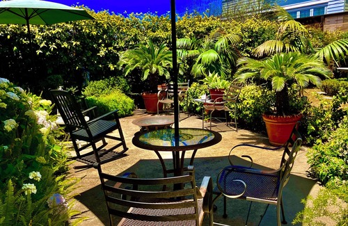 Grover Beach Casa | Tropical Retreat Close to Beach