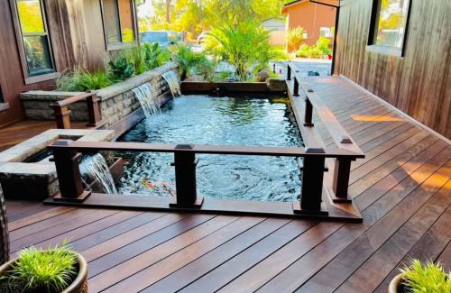 Cascade Casa | Tropical Riverhouse Retreat