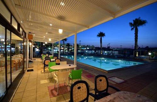 Tingaki Hotel | Tropical Sol