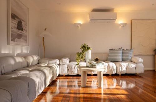 Sunnybank Casa | Tropical Tranquility Spacious Family Leafy Oasis
