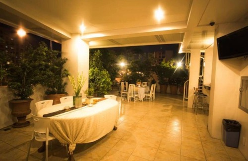 Pio del Pilar Casa | Escapada Tropical Twin: Estancia en casa adosa