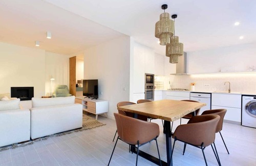 Quinta da Marinha Apartamento | Tropical View Cascais - CheckinHome