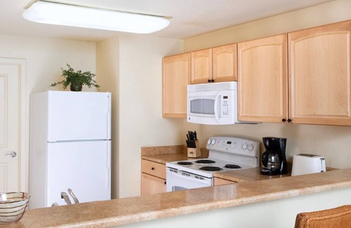 Las Vegas Hotel | Tropicana 2 Bedroom Deluxe