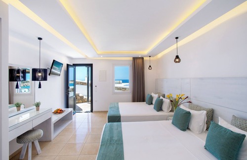 Paradise Hotel | Tropicana Hotel , Suites & Villas Mykonos