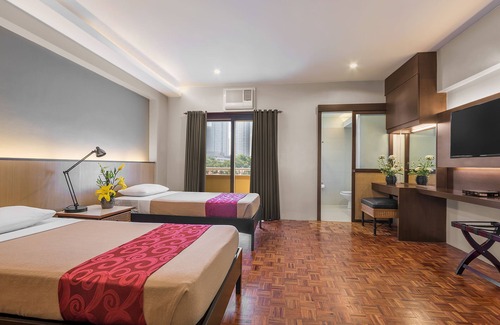 Ermita Night District Hotel | Tropicana Suites
