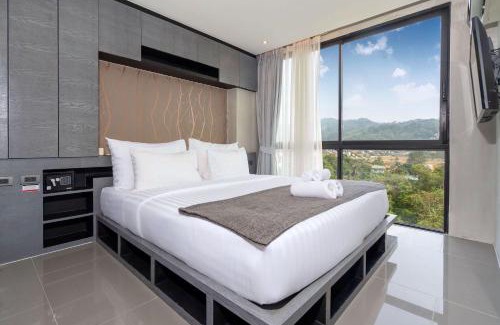Kamala Apartamento | Tropics Kamala Hill View Suite CTG P610 near Beach and Fantasea