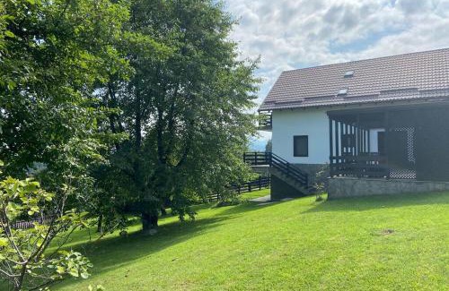 Bran Casa | Trout Cottage 2
