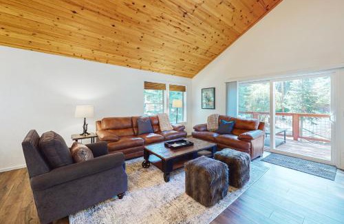 Truckee Casa | Trout Creek Retreat