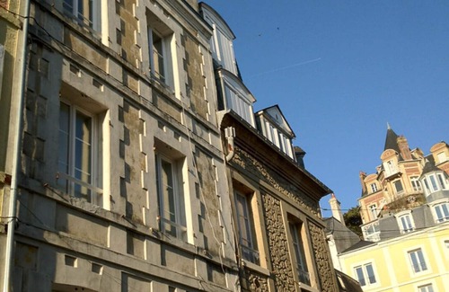 Trouville-sur-Mer Apartamento | CENTRO DE TROUVILLE Piso superior orientado al sur, tranquilo