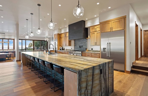 Bigfork Casa | True Flathead Lake Luxury.
