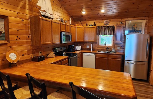 Chautauqua County Cabaña | Frente a la playa en el lago Erie * Driftwood Cottage