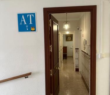 Trujillo Apartamento | TRUJILLO CUÉNTAME -Apartamento bien equipado, de fácil aparcamiento y acceso-Ideal punto de partida de sus rutas