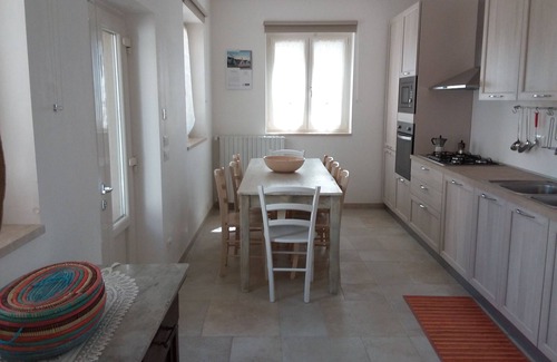 Martina Franca Casa | Nuevo en el sitio para los amantes de la tranquilidad trulli antiguo, inmerso en la naturaleza.