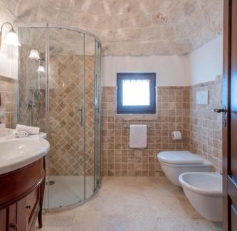 Castellana Grotte Casa | Trulli Oasi Fiorita - Exclusive Apulian Holidays