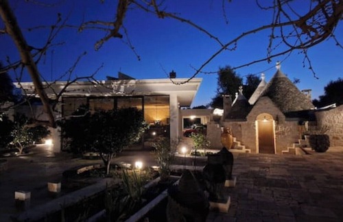 Francavilla Fontana Villa | Trullo in Francavilla Fontana with amazing pool.