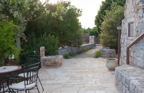 Coreggia Casa | trullo con 3 habitaciones y dos baños