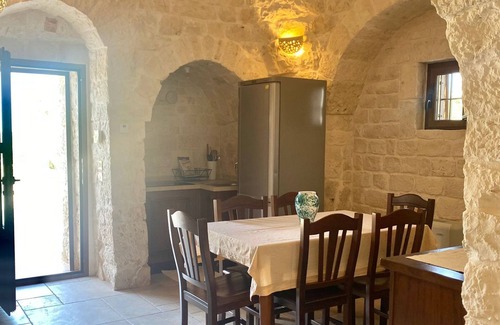 Alberobello Casa | Trullo with private pool and parking 5 minutes from the Trulli area
