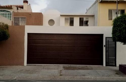 Playas de Tijuana Casa | Tu Casa de Familia