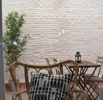 San Julian Apartamento | Tu Patio en Sevilla