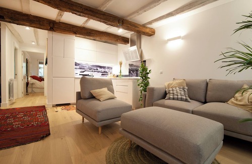 Lekeitio Apartamento | Historia, confort y estilo único, en el centro y a 2 min de la playa.