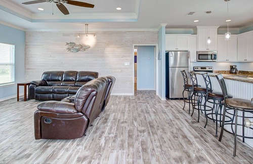 Port Bolivar Casa | Tuck'd Away - Beautiful home on a canal. Great for fishing!