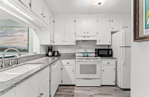 Inlet Beach Casa | Tucked-Away at Inlet Beach - Gulf Views, Newly Renovated Townhome!