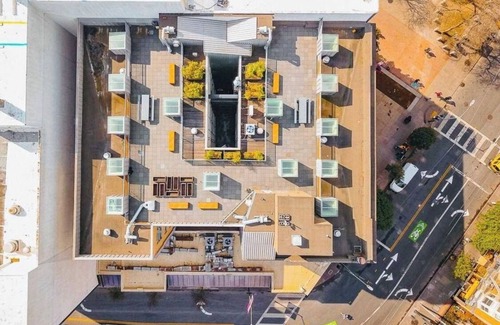 Civic Center Apartamento | Tucked in Cultural Epicenter of the City in San Francisco