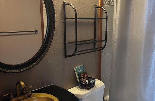Truckee Casa | Tucked into the Glenshire area of Truckee, this home is perfect for everyone!