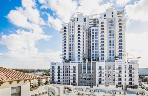 Glenvar Heights Apartamento | Tucker at Palmer Dadeland Miami