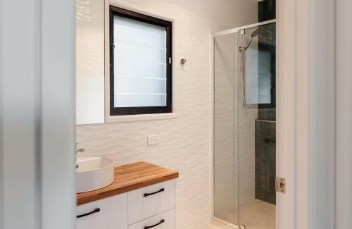 Rathdowney Casa | Tuckeroo Cottages - Cockatoo Cottage